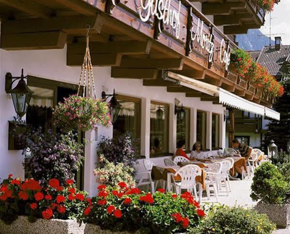 Hotel Moritz Dobbiaco Exterior foto